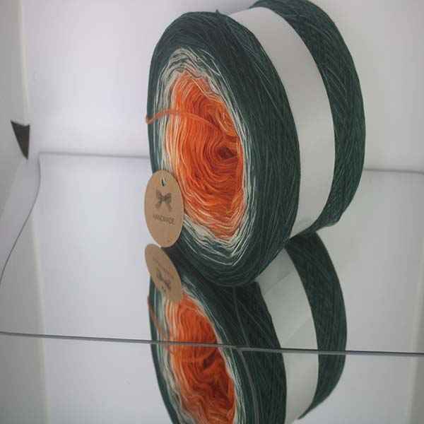 Pelote Cake laine dégradée dans la boutique cakeslaine.com CL N°C26 Crochet & Tricot